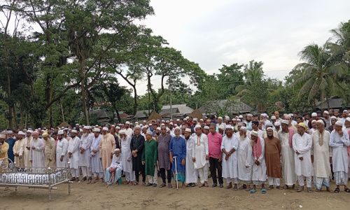 নাঙ্গলকোটে বিএনপি নেতা সাবেক মেম্বার রফিকুল ইসলামের ইন্তেকাল