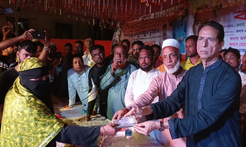 সৌদি আরবে গুরুতর অসুস্থ সোহাগের পাশে সমাজসেবক আনোয়ার ভূঁইয়া, বিত্তবানদের কাছে সহযোগিতা কামনা