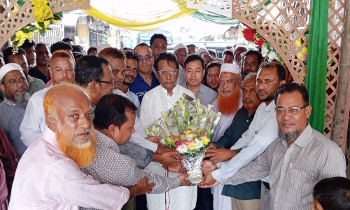 নাঙ্গলকোটের বটতলী উচ্চ বিদ্যালয়ে বৃক্ষরোপণ ও চারাগাছ বিতরণ