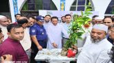 বটতলী ইউনিয়নে প্রাকৃতিক দুর্যোগে ক্ষতিগ্রস্ত ও অসহায়দের মাঝে খাদ্যশস্য উপহার ও চারাগাছ বিতরণ