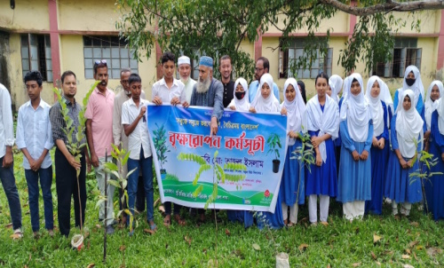 নাঙ্গলকোটে প্রতিবিম্ব সাহিত্য পরিষদের বৃক্ষরোপণ কর্মসূচি অনুষ্ঠিত